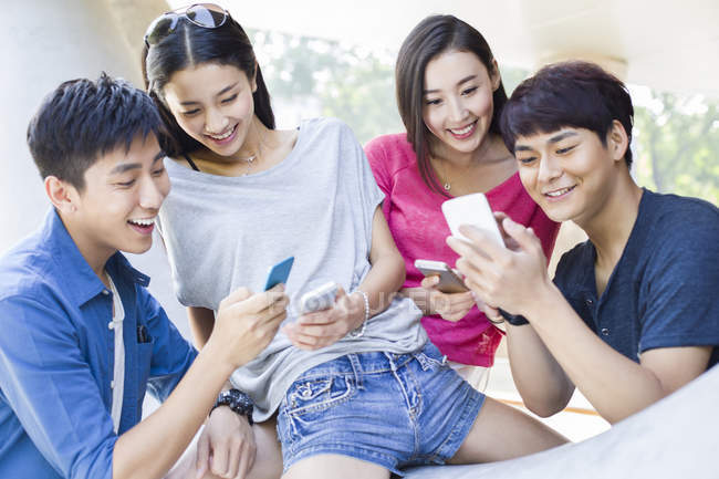 La importancia del SEO en China- consumidores en china utilizan el móvil